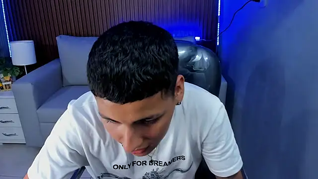 Liam9  online show from 7, 3, 2026