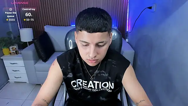 Liam9  online show from 25, 2, 2026