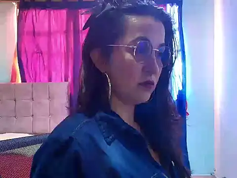 talia mystic online show from 14, 1, 2026