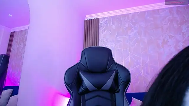 Violet Collins1 online show from 2, 4, 2026