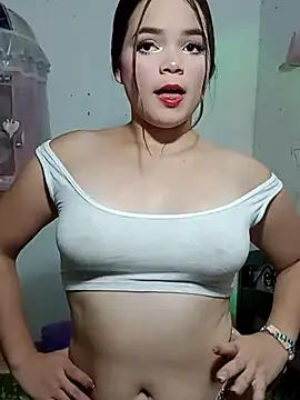 Snapshot of AdharaCusan chatting on 13, 1, 2026 AdharaCusan online show from 13, 1, 2026