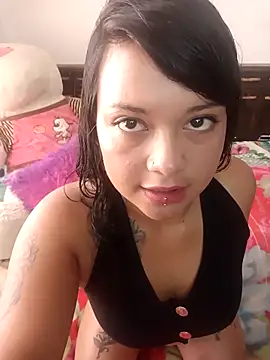 Snapshot of ebonysummer_ chatting on 23, 4, 2026 ebonysummer online show from 23, 4, 2026