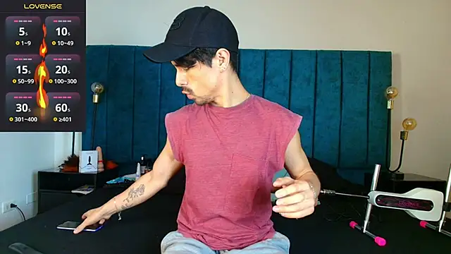 Ethan Briggs  online show from 9, 4, 2026