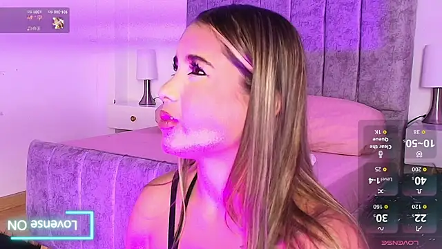 Lucy Carson  online show from 25, 2, 2026