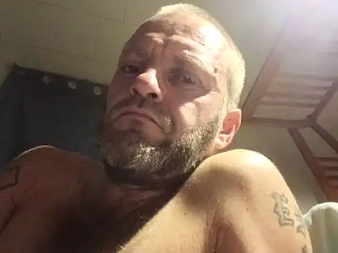 Snapshot of sterng6969 chatting on 8, 5, 2026 sterng6969 online show from 8, 5, 2026