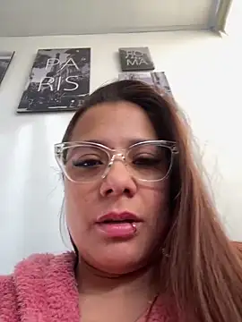 Pretty  Milf online show from 10, 5, 2026
