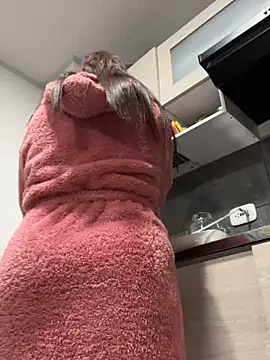 Pretty  Milf online show from 23, 3, 2026