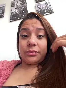 Pretty  Milf online show from 1, 4, 2026