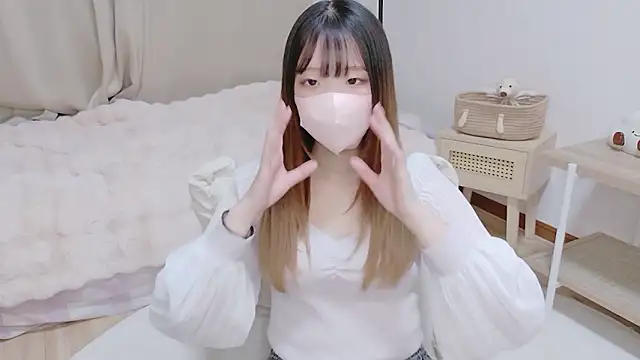 Snapshot of NOA_cha chatting on 5, 4, 2026 NOA cha online show from 5, 4, 2026