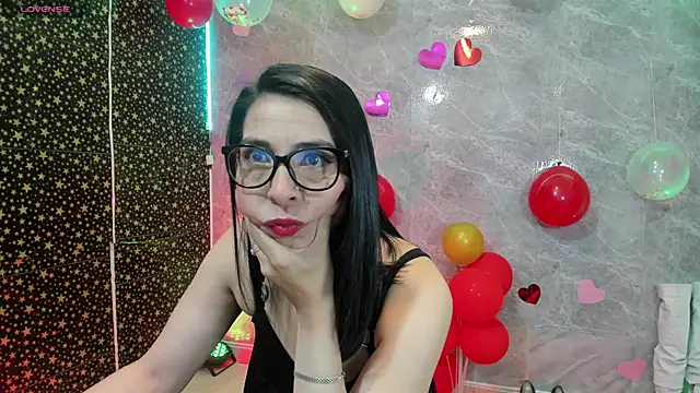 adellelennoxx online show from 9, 2, 2026