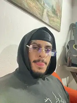 liyamjunior online show from 21, 2, 2026