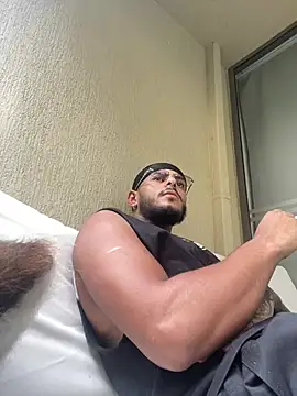 liyamjunior online show from 8, 2, 2026