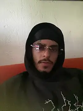 liyamjunior online show from 10, 2, 2026