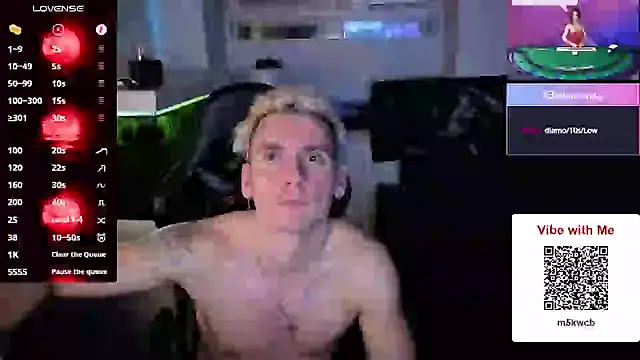Snapshot of Rayzel_White chatting on 23, 5, 2026 Rayzel White online show from 23, 5, 2026