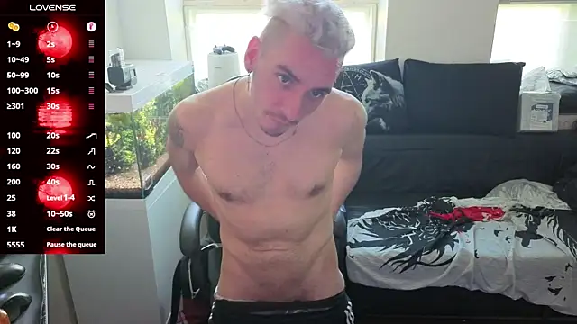 Rayzel White online show from 26, 4, 2026