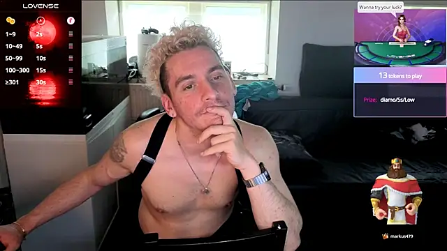 Rayzel White online show from 4, 7, 2026