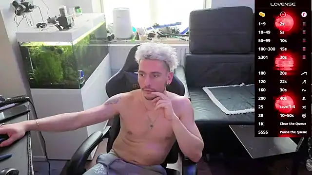 Rayzel White online show from 20, 2, 2026