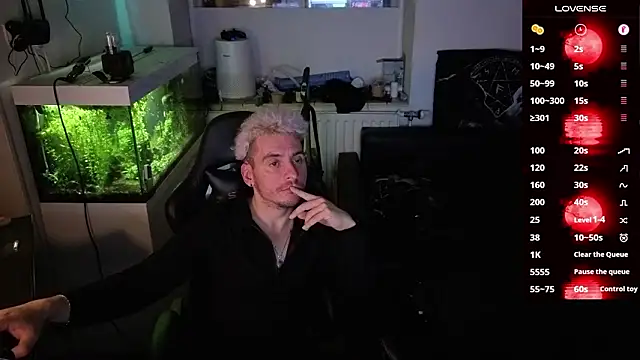 Rayzel White online show from 19, 3, 2026