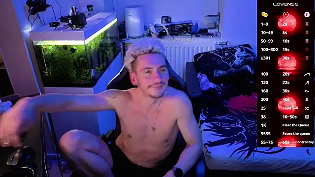 Rayzel White online show from 25, 2, 2026