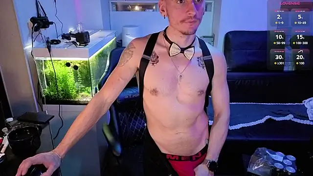 Rayzel White online show from 2, 2, 2026