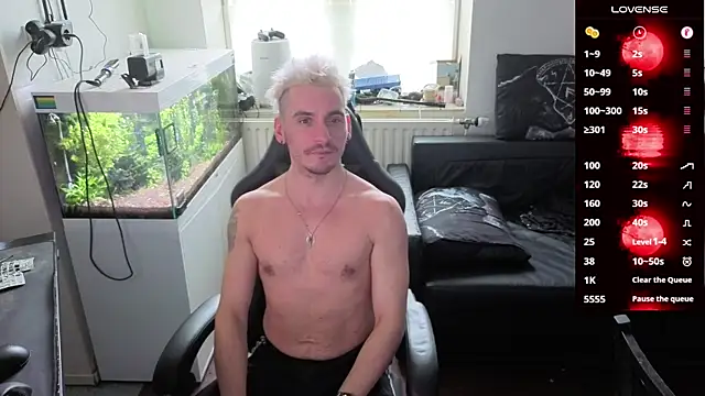 Rayzel White online show from 25, 3, 2026