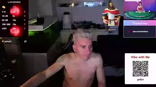 Snapshot of Rayzel_White chatting on 13, 5, 2026 Rayzel White online show from 13, 5, 2026