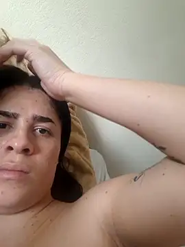 Neveencantada00 online show from 19, 2, 2026