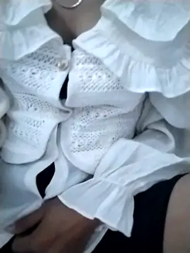 Lisa xx2 online show from 6, 2, 2026