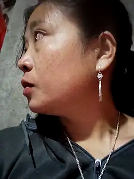 miumiu sexy2x online show from 2, 4, 2026