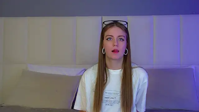 SofiaSarvain online show from 24, 2, 2026