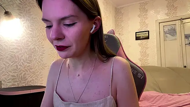 LavondaDeleston online show from 4, 2, 2026