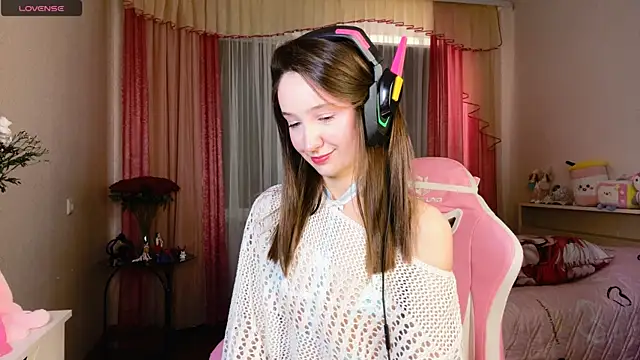 Snapshot of MarcelaBlas chatting on 8, 6, 2026 MarcelaBlas online show from 8, 6, 2026