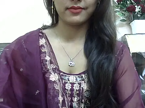 sexy-iram online show from 7, 3, 2026