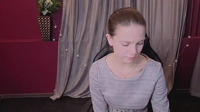 Snapshot of RoseWaulhgberg chatting on 14, 1, 2026 RoseWaulhgberg online show from 14, 1, 2026