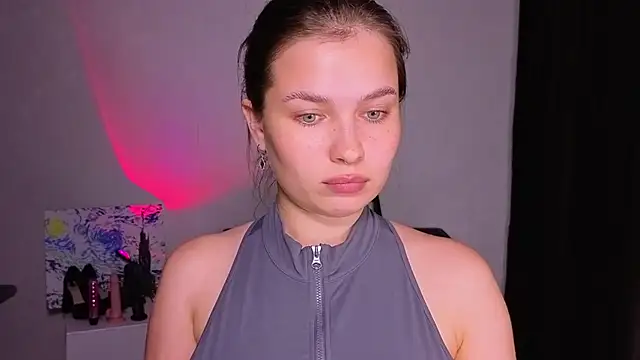 Catherine Karis online show from 25, 6, 2026