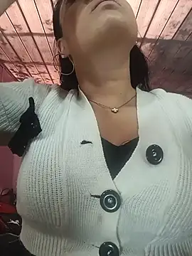 keileen luna online show from 10, 6, 2026