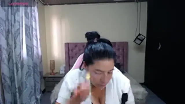 keileen luna online show from 20, 4, 2026