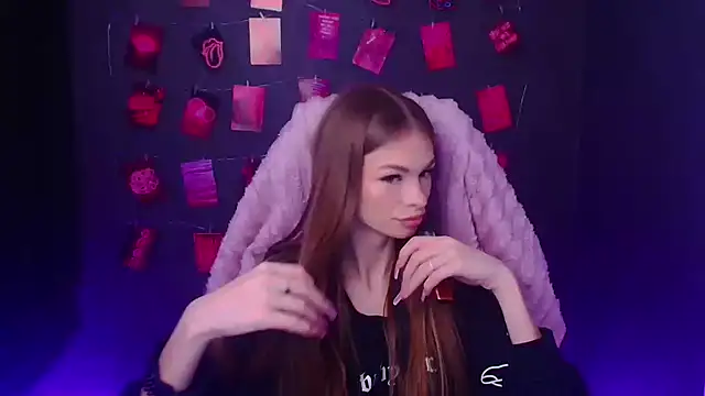 Lina Loveuu online show from 10, 3, 2026