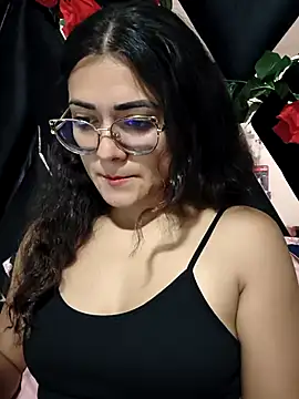 Freyarosse online show from 17, 2, 2026