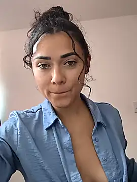 Freyarosse online show from 12, 2, 2026