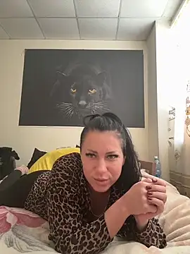  Mila Love online show from 5, 3, 2026