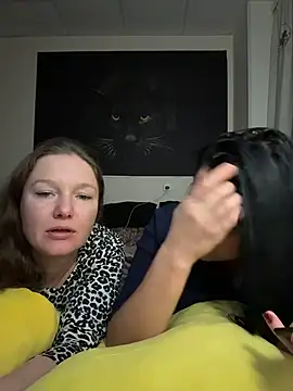  Mila Love online show from 8, 2, 2026