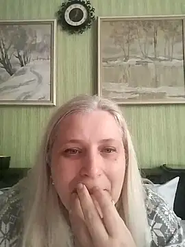 NyushaLollipop online show from 28, 4, 2026