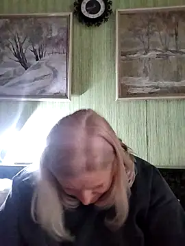 NyushaLollipop online show from 14, 2, 2026