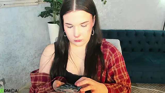 Mira Silk online show from 2, 3, 2026