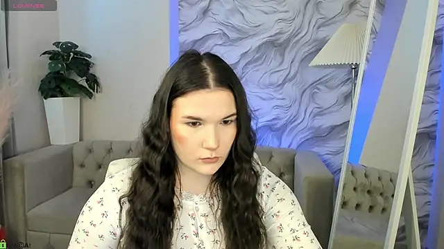 Mira Silk online show from 6, 3, 2026