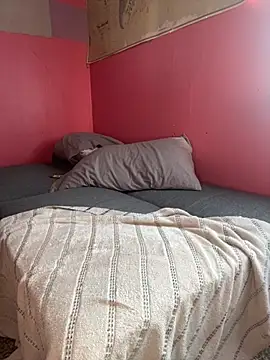 WhiteMeatsRican online show from 4, 4, 2026