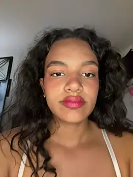 Nyxx Velariia online show from 4, 4, 2026