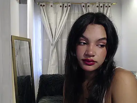 Nyxx Velariia online show from 25, 2, 2026