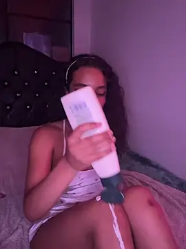 Nyxx Velariia online show from 11, 3, 2026